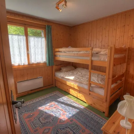 Clarine A Vue Sur Les Alpes *