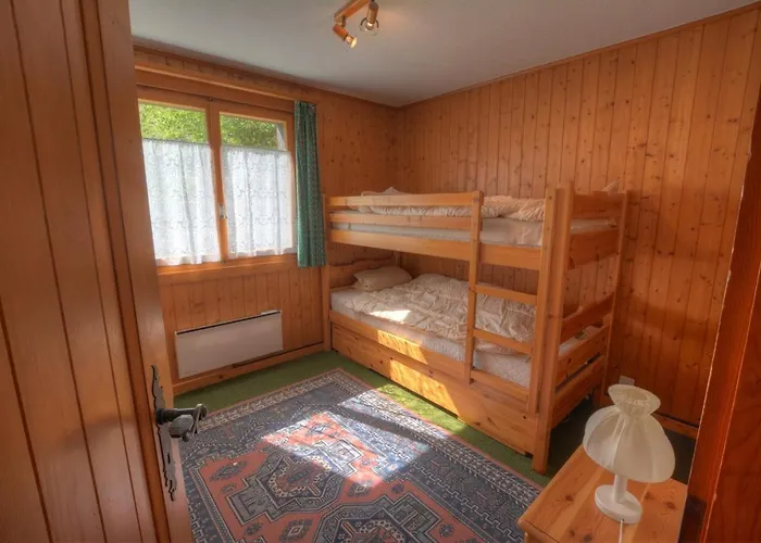 Clarine A Vue Sur Les Alpes *